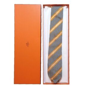 HERMES Authentic Silk Tie with Gift Box Classic Black And White H Design
